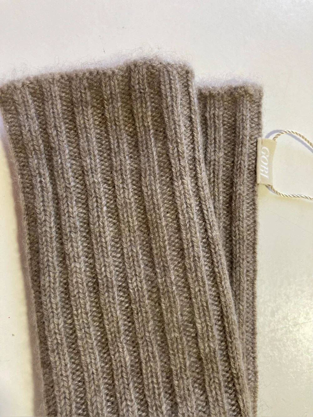 NWT GOBI 100% Organic Cashmere Women’s Long Gloves Tan Color Size 7 Mongolia